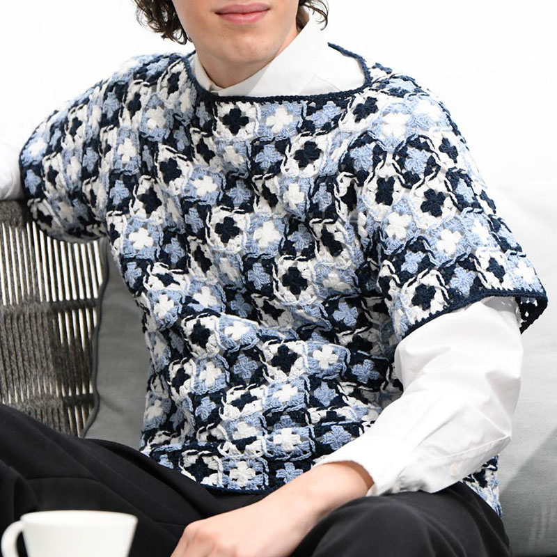 〈レシピ〉青系のモチーフつなぎのプルオーバー［L］