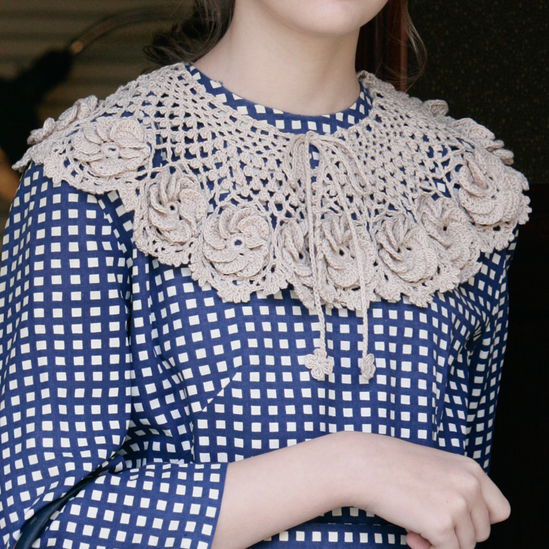 〈レシピ〉花飾りのケープ風つけ衿