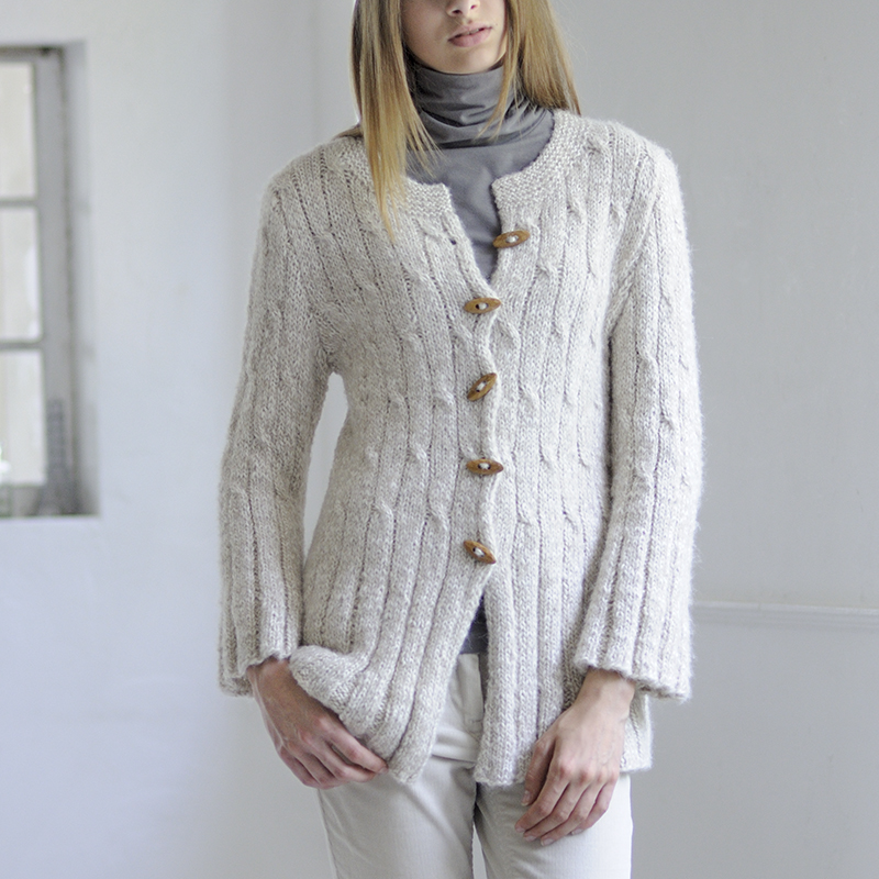 〈レシピ〉裾広がりのジャケット