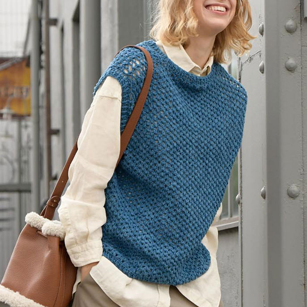 藍染系のメッシュベスト［編み図別売］