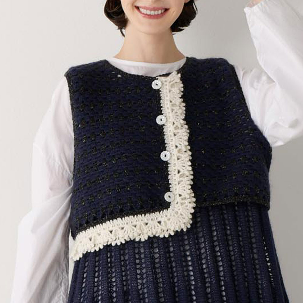 〈糸セット〉紺のベスト