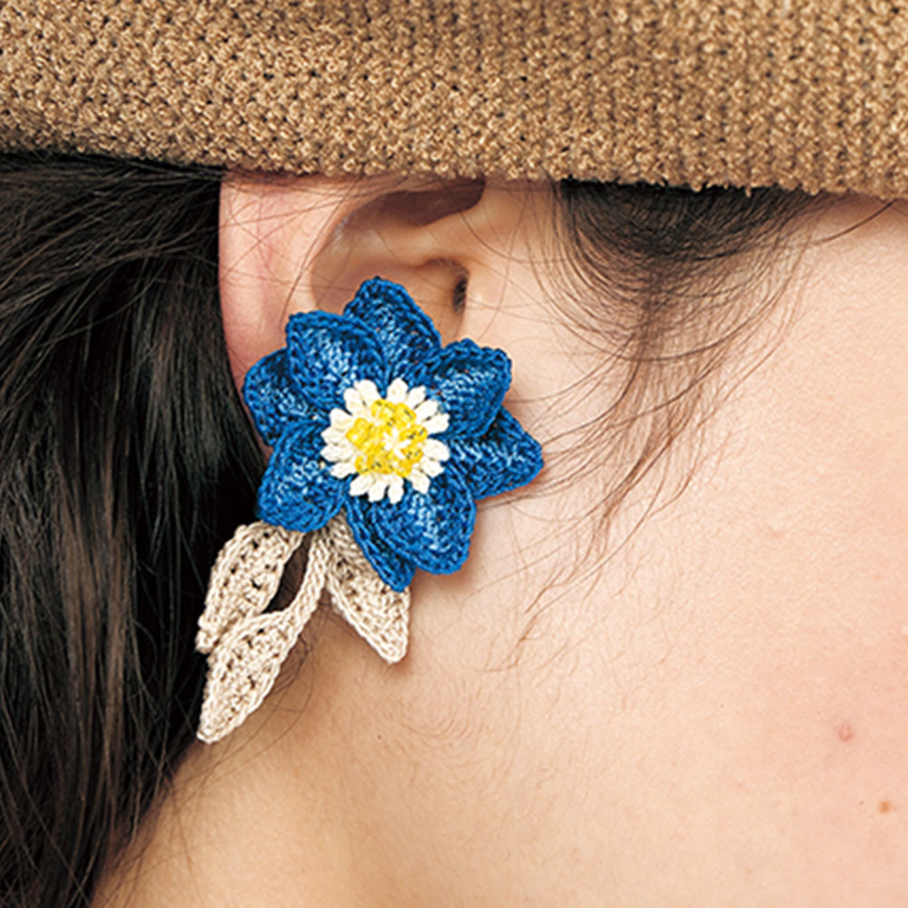 〈糸セット〉クレマチスのイヤリング