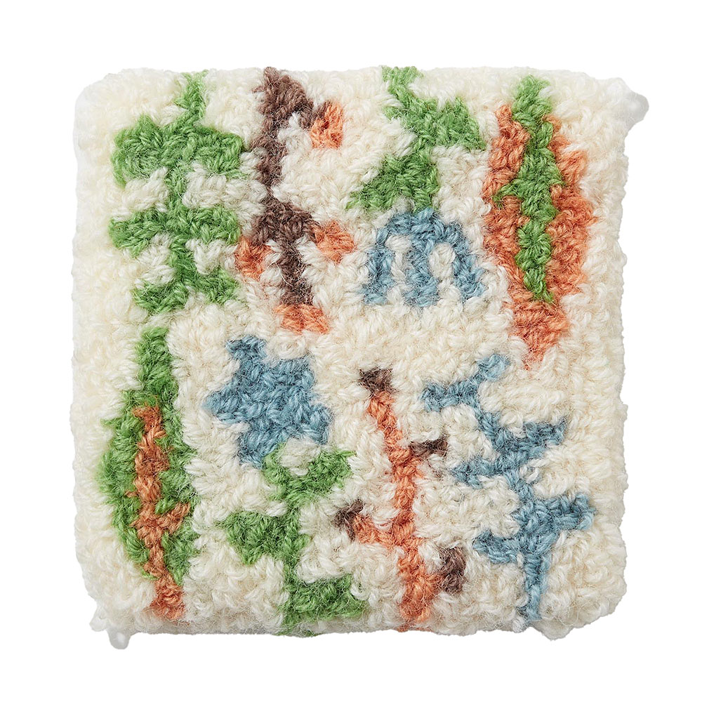 パンチニードルで作るミニラグ　リーフ