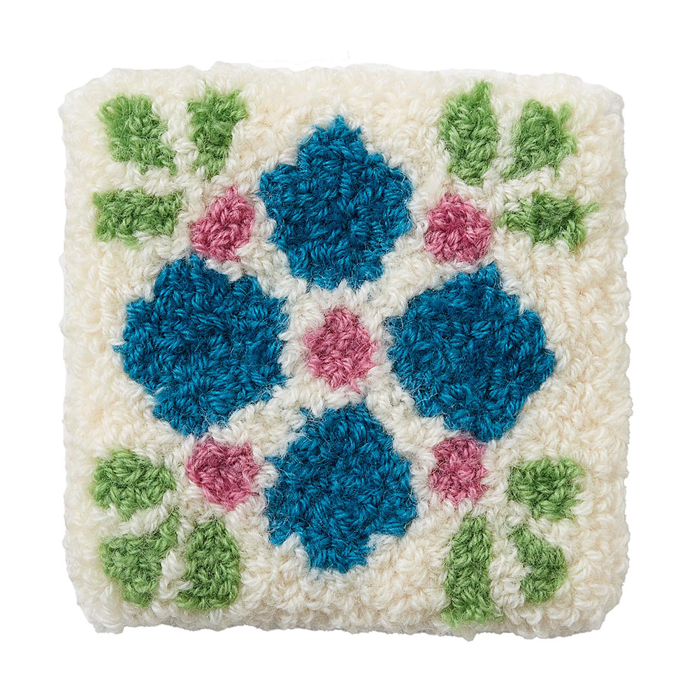 パンチニードルで作るミニラグ　プラント