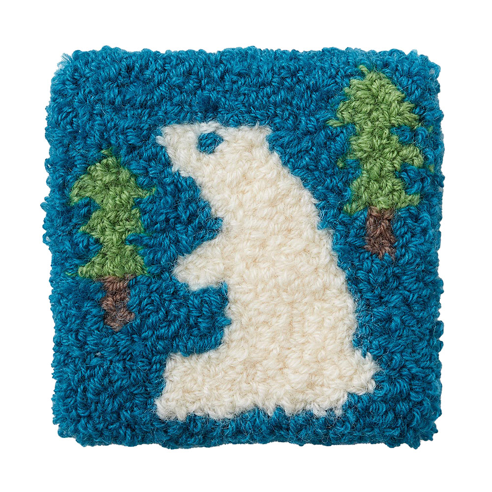 パンチニードルで作るミニラグ　白くま