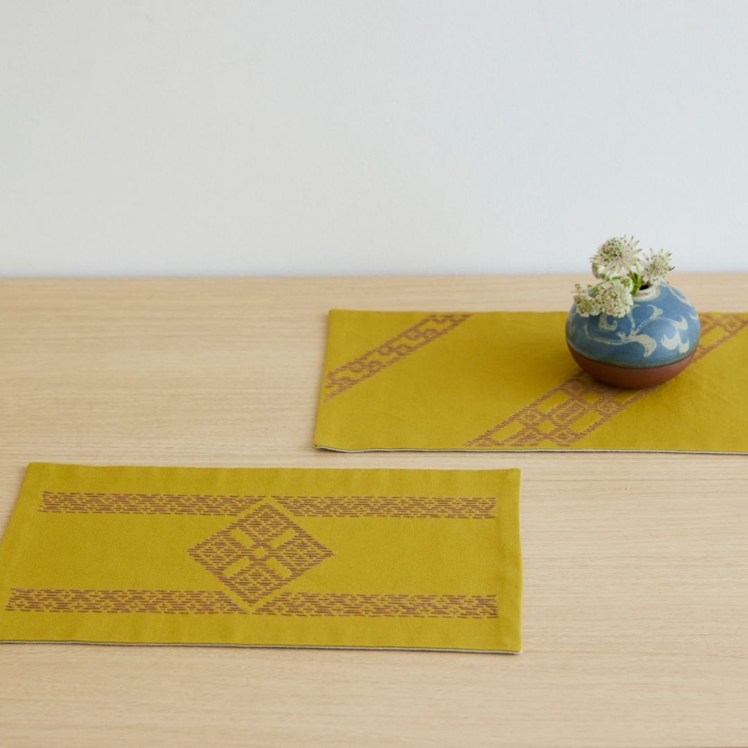 こぎん刺し子キット　やすこ刺しと流れ模様小物敷(2枚組)