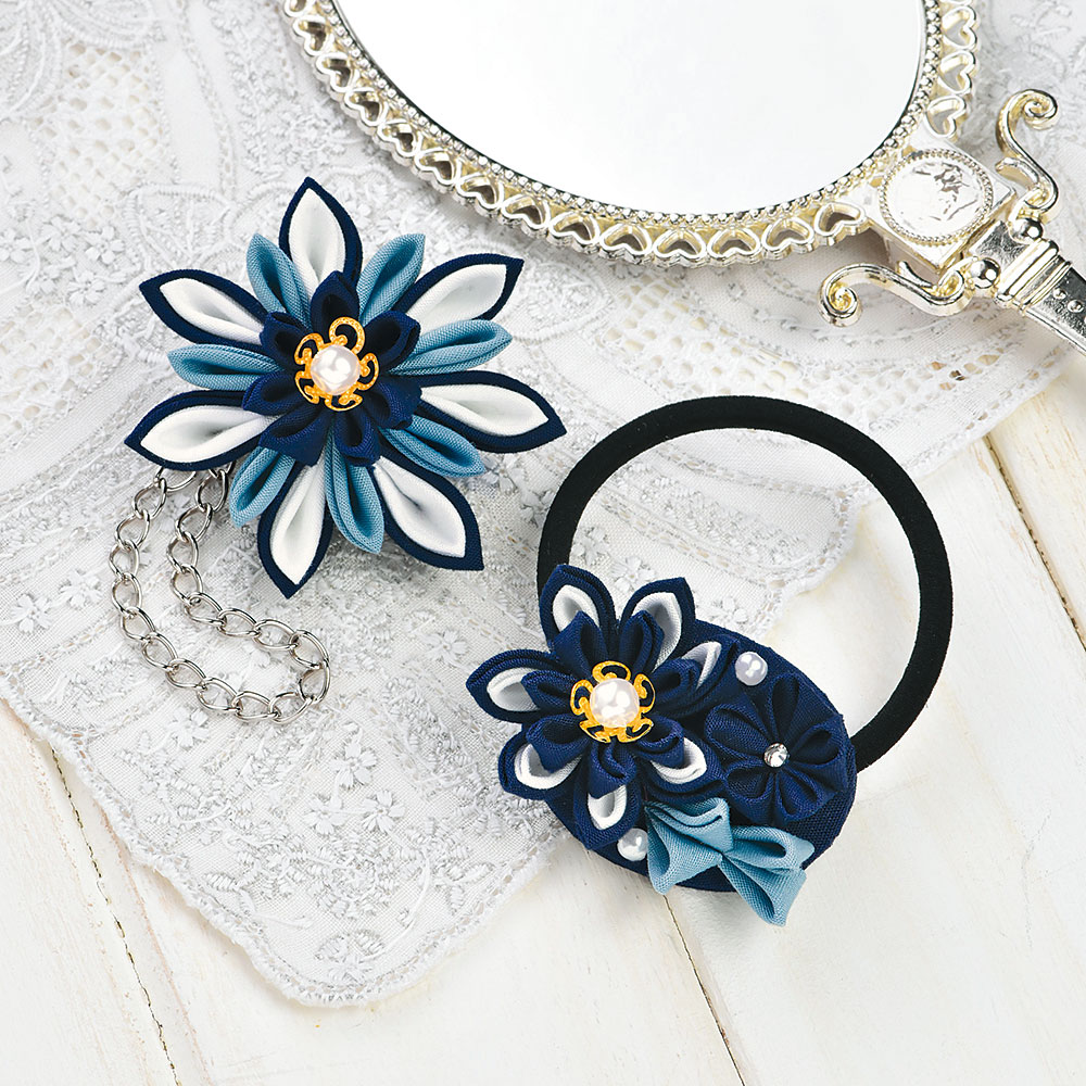 コットン生地で作る　普段づかいのつまみ細工（ネイビー）