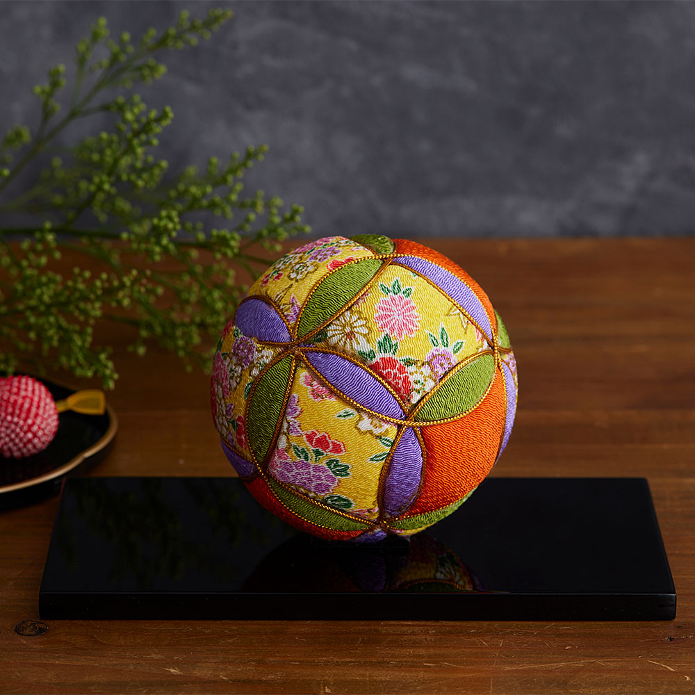 京ちりめん木目込てまり（黄）