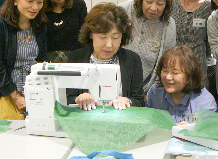 3つのスペシャル・ワークショップ開催 その３　笹倉幸子『ミシンキルティング講座』～2日連続集中講座～