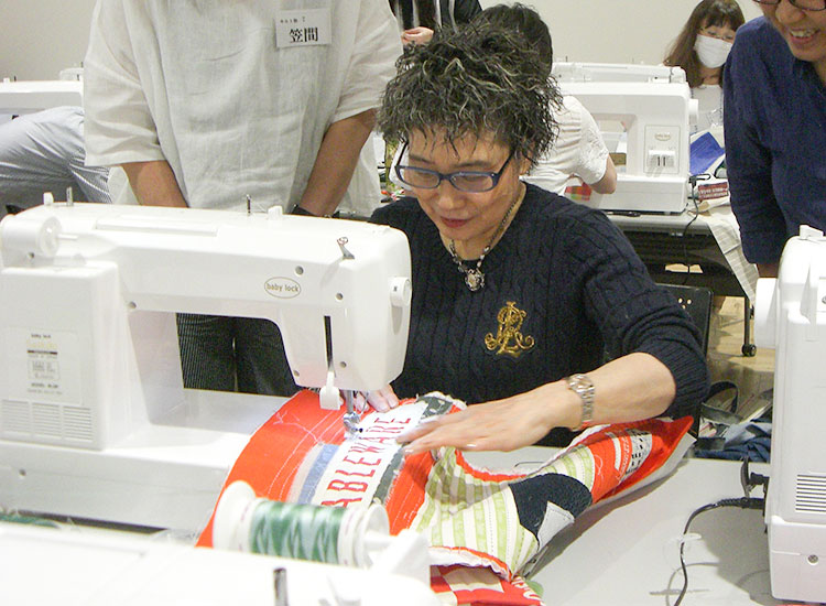 3つのスペシャル・ワークショップ開催 その１　小関鈴子『スペシャルSashikoミシン研究会』