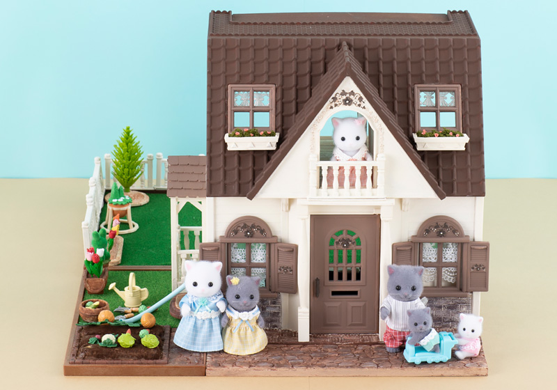 新刊「シルバニアファミリーの楽しいくらしと季節のごはん」が発売されました