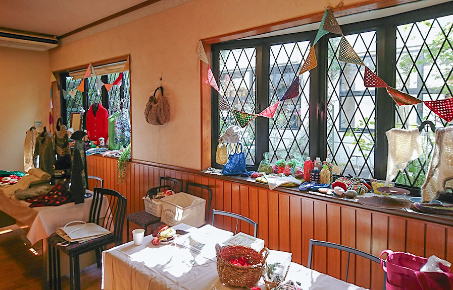 Vol.13　B-knit　針と糸でつながる仲間の作品展