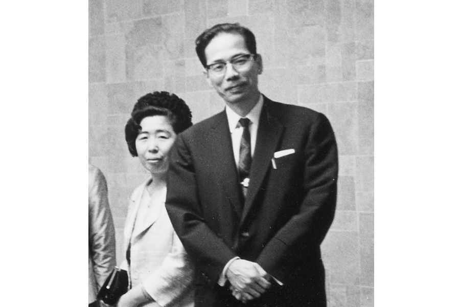 飯田夫妻の写真 50周年史 P76