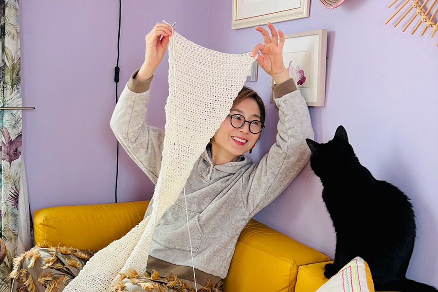 第5回 『あみものできた』をきっかけに、三人がそれぞれ編み物を始めました。