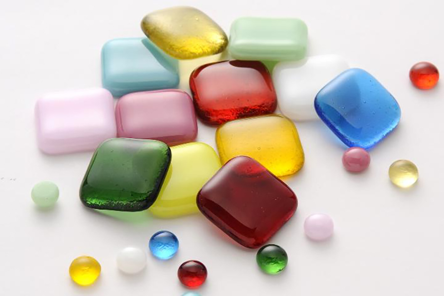 ガラスの表情や風合いを愉しむ「ガラスフュージング」