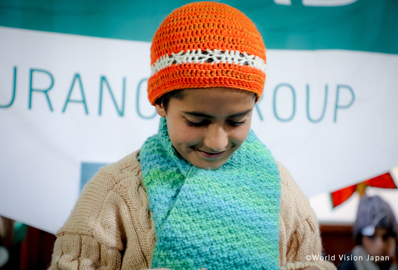 世界の子どもたちへ編み物作品を贈ろうプロジェクト アフガニスタンのストリート・チルドレンの子どもたちへの配布─2019年12月─