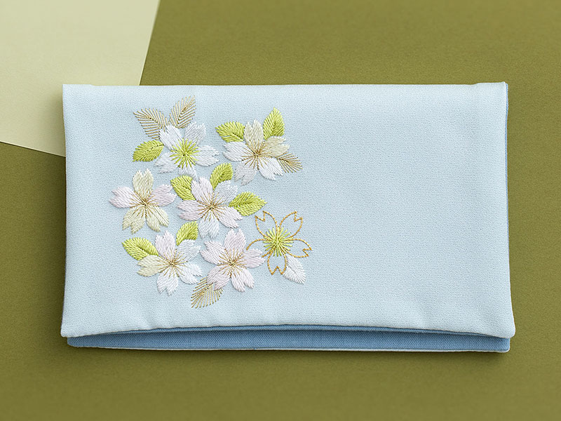 綺麗な、刺繍絵です!