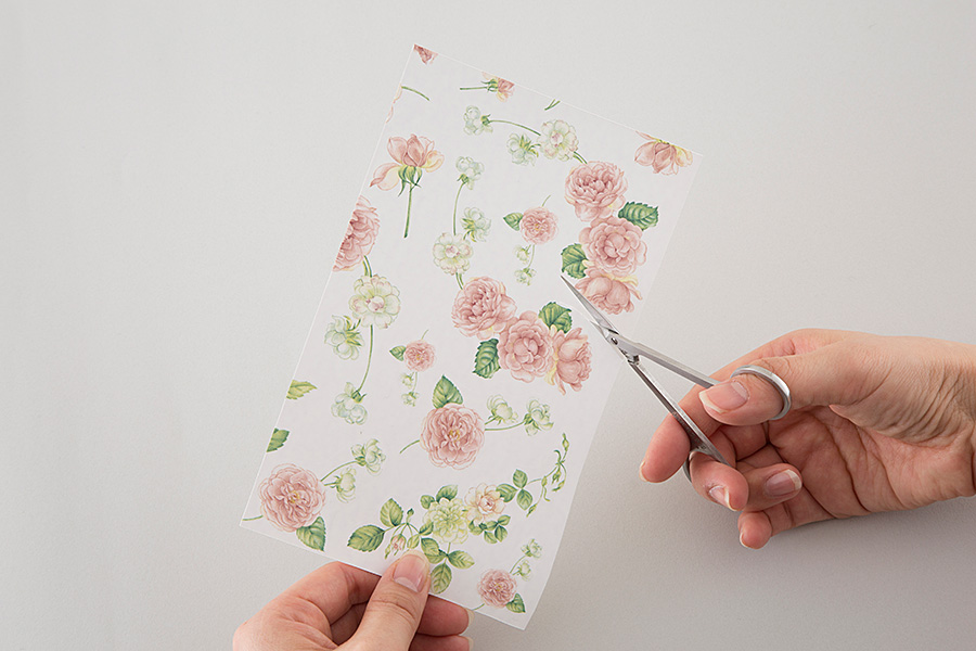 1.転写紙を切り抜く