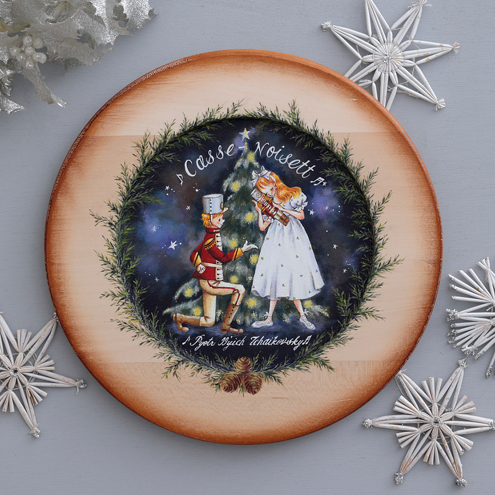 エレナ・エ・ルポン
仁保喜恵子